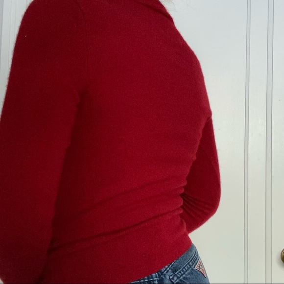 red cashmere vneck - Picture 6 of 12